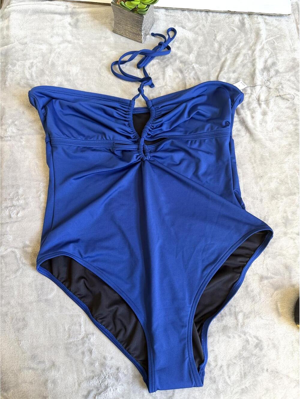 Banana Republic Women's XL Blue Ruched Strapless Swimsuit